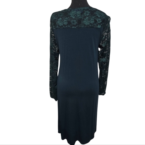 Apt. 9 Green Knit Dress with Long lace sleeves Size Medium - Picture 4 of 6